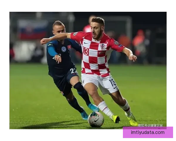 维罗纳主场惜败佛罗伦萨 法乔利一球定胜负 苏斯洛夫与古德蒙德松双双染红